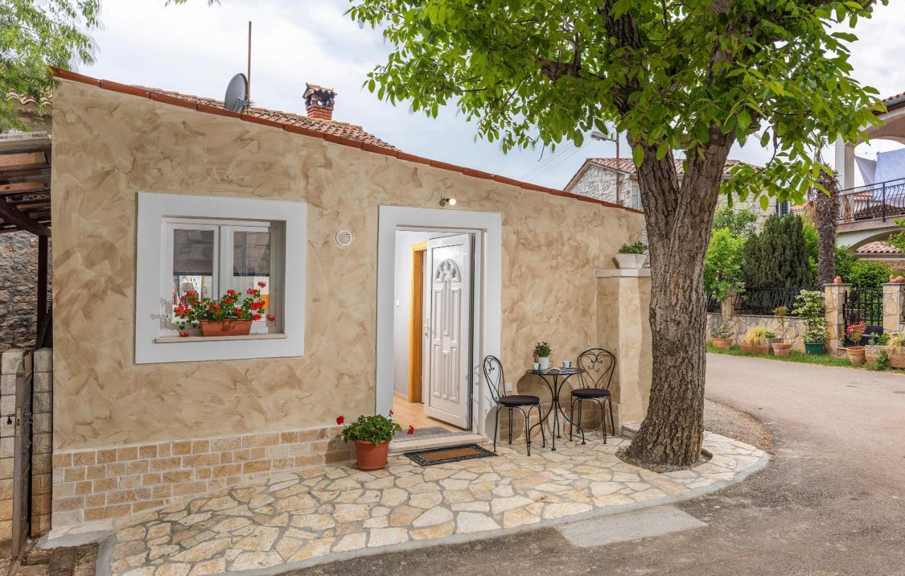 Studio Ivana Πόρετς Εξωτερικό φωτογραφία